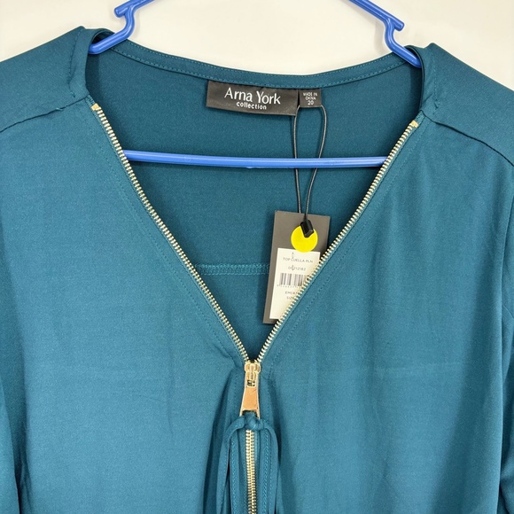 Arna York Womens Size 20 Zip Front Pullover Blouse Teal Blue Gold Tone 3/4 Sleev - Picture 4 of 10